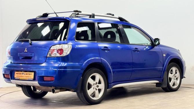 Mitsubishi Outlander I с пробегом 2007 года, цена 655 000 рублей, 242927 км, внедорожник, Автокод Объявления
