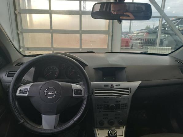 Opel Astra H Рестайлинг с пробегом 2011 года, цена 475 000 рублей, 223000 км, универсал, Автокод Объявления