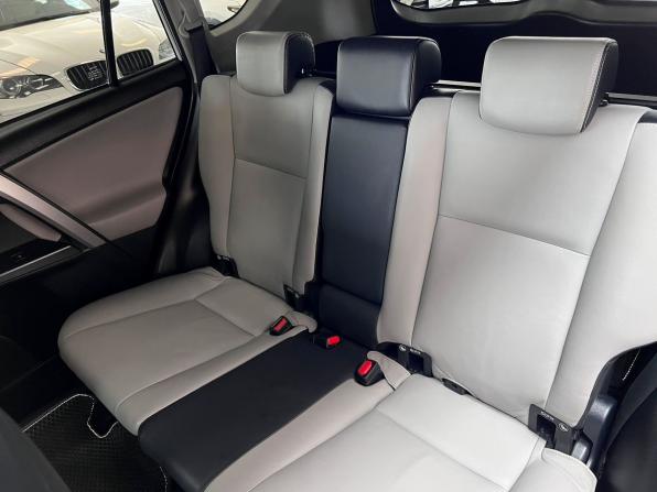 Toyota RAV4 IV (XA40) Рестайлинг с пробегом 2016 года, цена 2 495 000 рублей, 98181 км, внедорожник, Автокод Объявления
