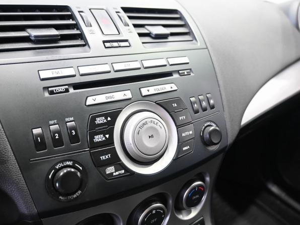 Mazda 3 II (BL) Рестайлинг с пробегом 2011 года, цена 879 900 рублей, 222000 км, седан, Автокод Объявления