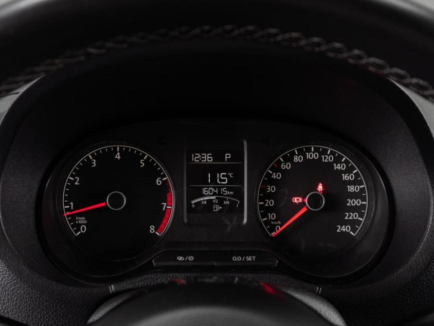 Volkswagen Polo V Рестайлинг Тюмень  - изображение 12