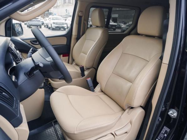 Hyundai H-1 II Рестайлинг 2 с пробегом 2019 года, цена 3 370 000 рублей, 164469 км, минивэн, Автокод Объявления