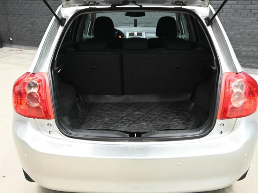 Toyota Auris I Екатеринбург  - изображение 6