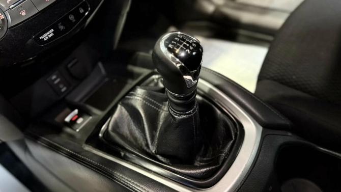 Nissan Qashqai II с пробегом 2017 года, цена 1 795 000 рублей, 112230 км, внедорожник, Автокод Объявления