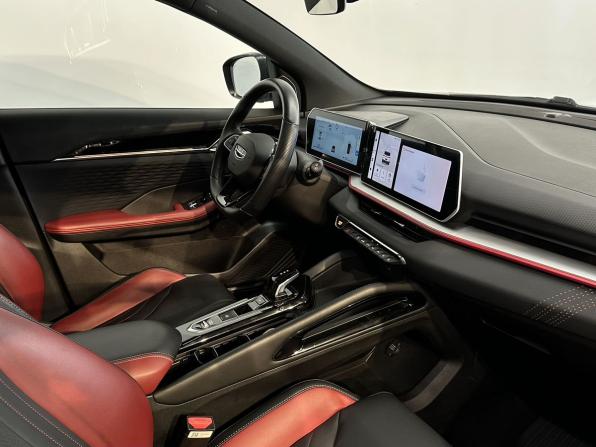 Geely Coolray I Рестайлинг с пробегом 2023 года, цена 1 990 000 рублей, 42390 км, внедорожник, Автокод Объявления