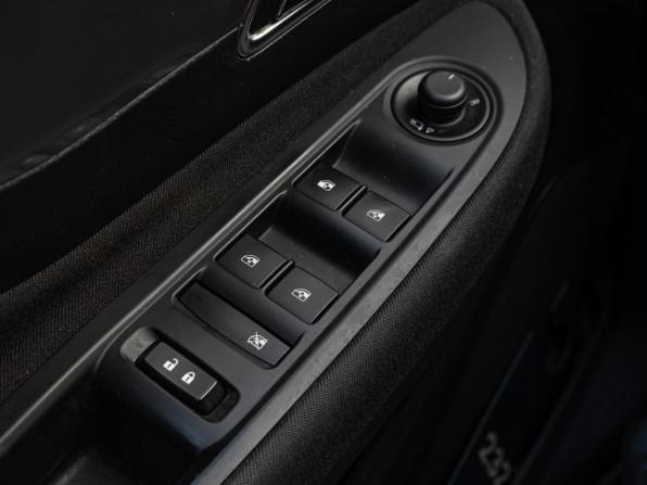Opel Mokka I с пробегом 2014 года, цена 1 089 000 рублей, 115116 км, внедорожник, Автокод Объявления