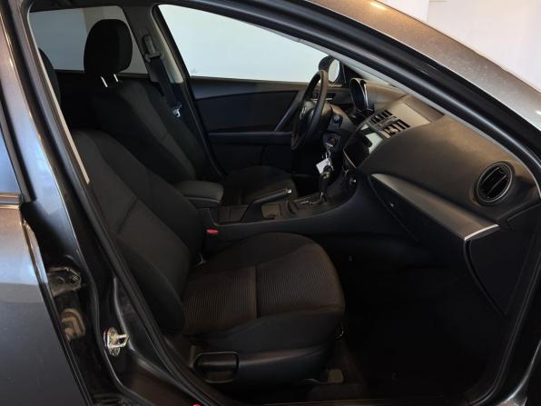 Mazda 3 II (BL) Рестайлинг с пробегом 2012 года, цена 800 000 рублей, 139787 км, хэтчбек, Автокод Объявления