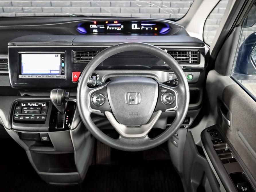 Honda Stepwgn V Екатеринбург  - изображение 12