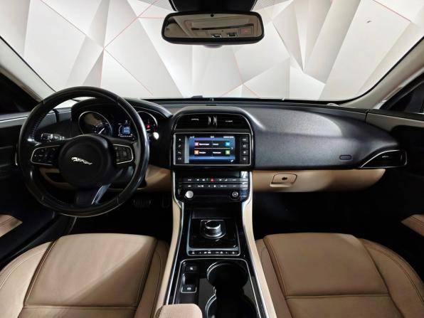 Jaguar XE I с пробегом 2016 года, цена 1 893 000 рублей, 198135 км, седан, Автокод Объявления