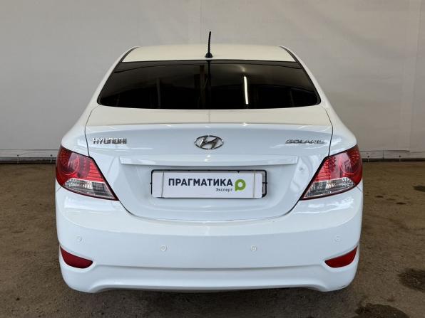 Hyundai Solaris I с пробегом 2013 года, цена 635 000 рублей, 170488 км, седан, Автокод Объявления