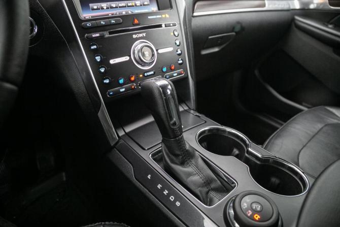 Ford Explorer V Рестайлинг с пробегом 2016 года, цена 2 398 000 рублей, 143200 км, внедорожник, Автокод Объявления