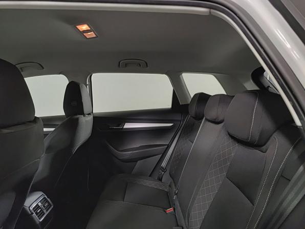 Skoda Karoq I с пробегом 2022 года, цена 2 350 000 рублей, 63709 км, внедорожник, Автокод Объявления