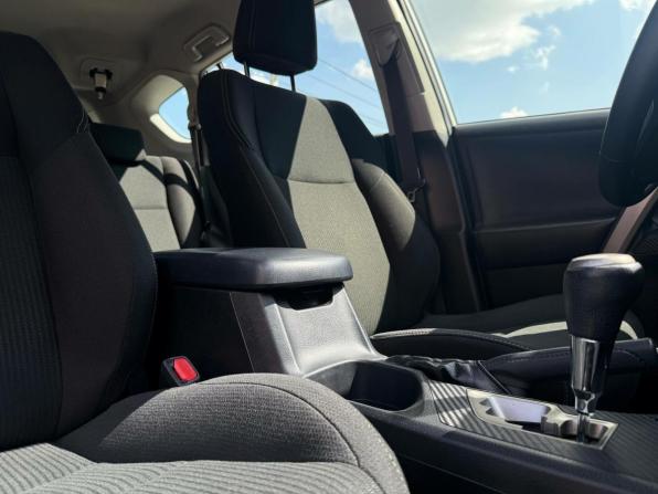 Toyota RAV4 IV (XA40) с пробегом 2015 года, цена 2 350 000 рублей, 114000 км, внедорожник, Автокод Объявления