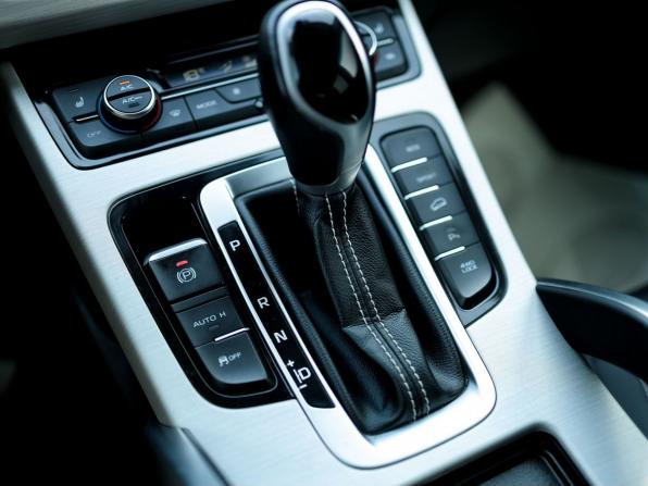 Geely Atlas I с пробегом 2021 года, цена 1 999 000 рублей, 52266 км, внедорожник, Автокод Объявления