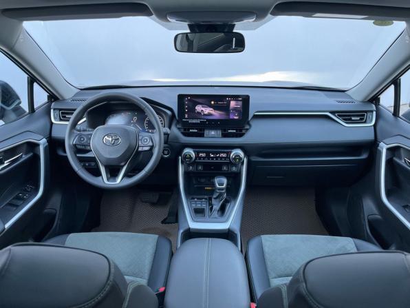 Toyota RAV4 V (XA50) с пробегом 2025 года, цена 3 690 000 рублей, 41041 км, внедорожник, Автокод Объявления
