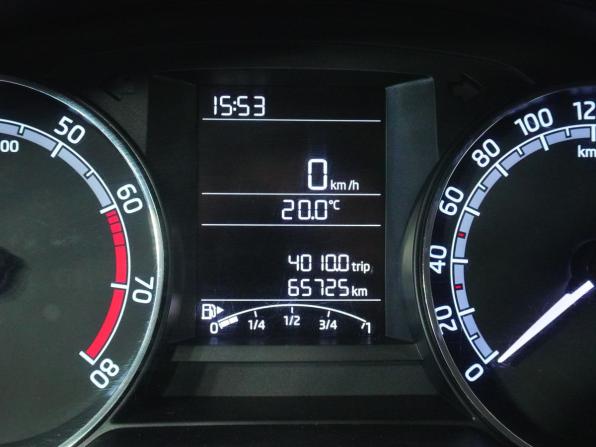 Skoda Rapid I Рестайлинг с пробегом 2019 года, цена 1 419 000 рублей, 65725 км, лифтбек, Автокод Объявления