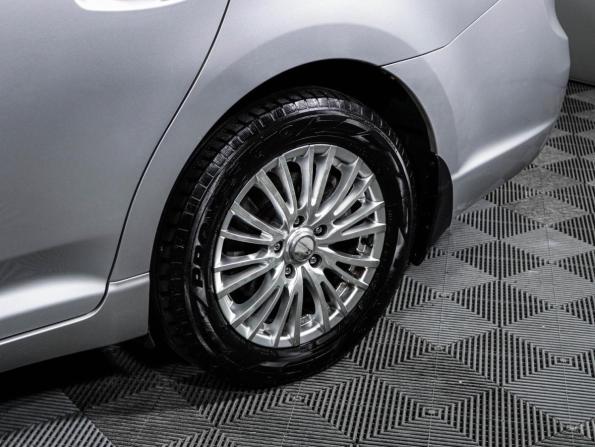 Toyota Avensis III с пробегом 2011 года, цена 1 200 000 рублей, 289881 км, универсал, Автокод Объявления