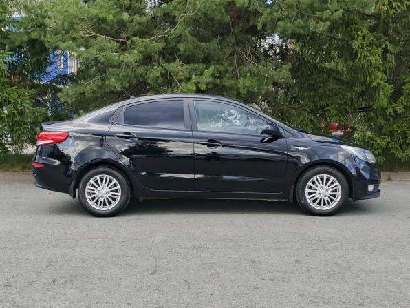 Kia Rio III Рестайлинг с пробегом 2015 года, цена 890 000 рублей, 132000 км, седан, Автокод Объявления