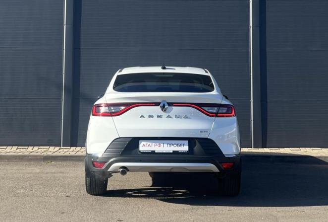 Renault Arkana I с пробегом 2022 года, цена 1 900 000 рублей, 44163 км, внедорожник, Автокод Объявления