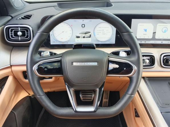 Jaecoo J8 с пробегом 2024 года, цена 3 230 000 рублей, 28000 км, внедорожник, Автокод Объявления