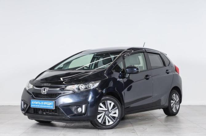 Honda Fit III Рестайлинг с пробегом 2016 года, цена 1 049 000 рублей, 91000 км, хэтчбек, Автокод Объявления