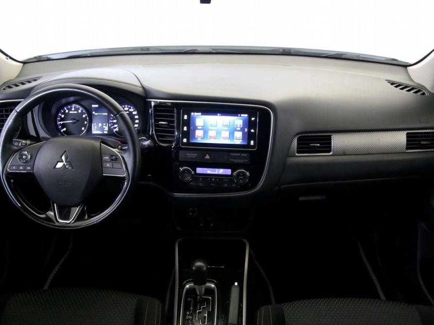 Mitsubishi Outlander III Рестайлинг 2 Санкт-Петербург  - изображение 15