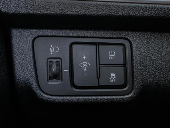 Hyundai Solaris II с пробегом 2019 года, цена 1 220 000 рублей, 130269 км, седан, Автокод Объявления
