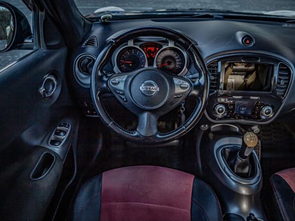 Nissan Juke I с пробегом 2011 года, цена 749 000 рублей, 126918 км, внедорожник, Автокод Объявления