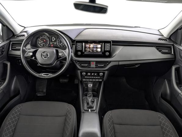 Skoda Rapid II с пробегом 2020 года, цена 1 440 000 рублей, 86090 км, лифтбек, Автокод Объявления