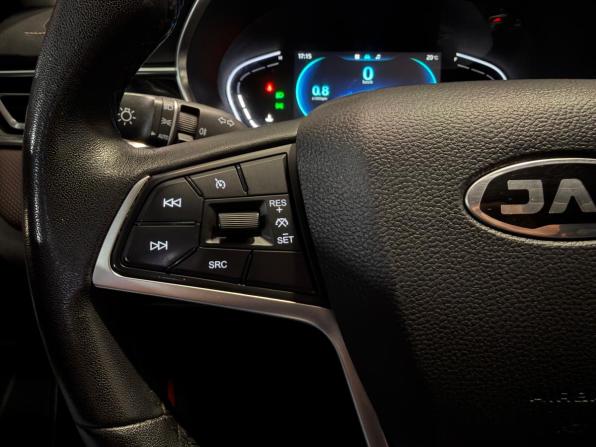 JAC J7 I с пробегом 2021 года, цена 799 000 рублей, 180000 км, хэтчбек, Автокод Объявления