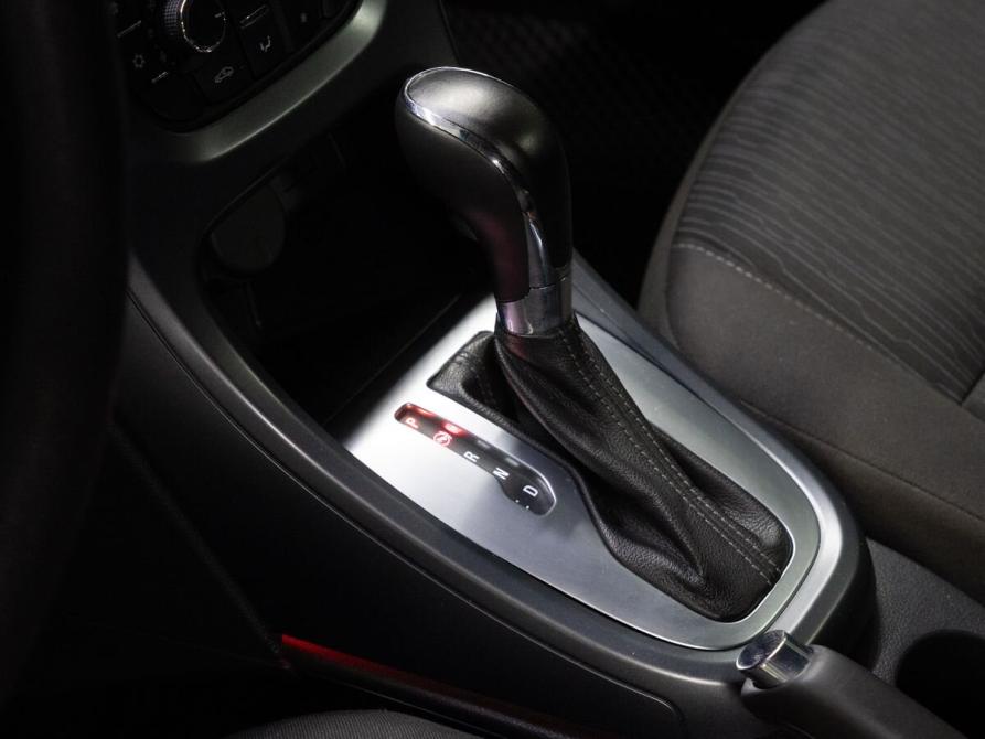 Opel Astra J Рестайлинг Тюмень  - изображение 11