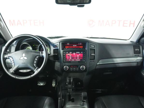 Mitsubishi Pajero IV Рестайлинг 1 с пробегом 2011 года, цена 1 760 000 рублей, 190470 км, внедорожник, Автокод Объявления