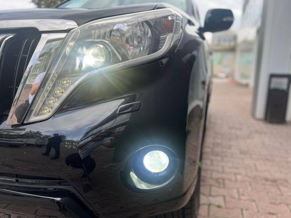 Toyota Land Cruiser Prado 150 Series Рестайлинг 1 с пробегом 2014 года, цена 3 149 000 рублей, 296000 км, внедорожник, Автокод Объявления