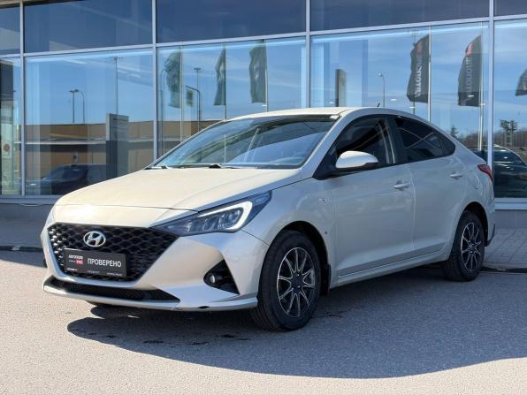 Hyundai Solaris II Рестайлинг с пробегом 2020 года, цена 1 055 000 рублей, 241350 км, седан, Автокод Объявления