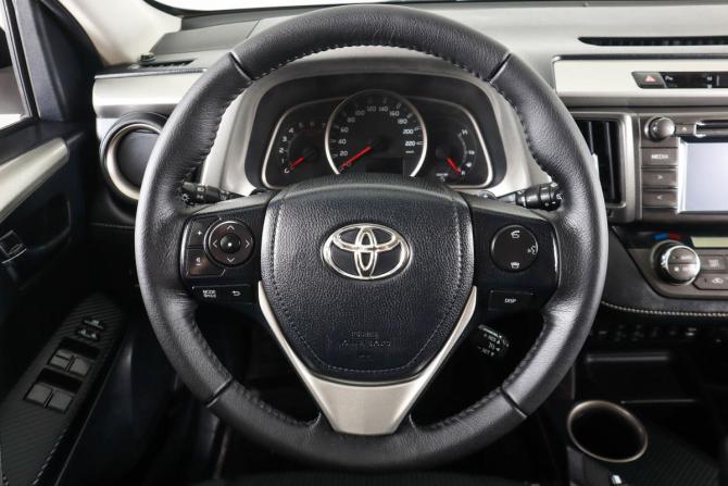 Toyota RAV4 IV (XA40) с пробегом 2014 года, цена 2 049 000 рублей, 180000 км, внедорожник, Автокод Объявления