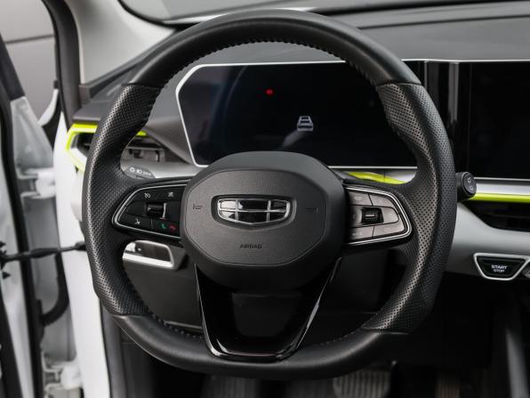 Geely Coolray I Рестайлинг с пробегом 2023 года, цена 2 198 000 рублей, 14294 км, внедорожник, Автокод Объявления