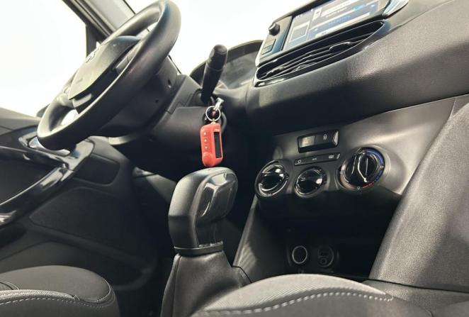 Peugeot 208 I с пробегом 2013 года, цена 375 000 рублей, 149776 км, хэтчбек, Автокод Объявления
