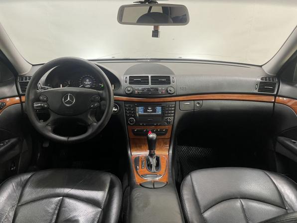 Mercedes-Benz E-Класс III (W211 S211) Рестайлинг с пробегом 2007 года, цена 800 000 рублей, 427433 км, седан, Автокод Объявления