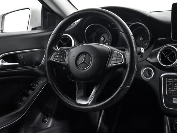 Mercedes-Benz CLA I (C117 X117) с пробегом 2016 года, цена 1 799 000 рублей, 148638 км, седан, Автокод Объявления