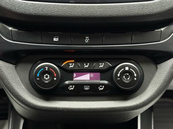 Lada (ВАЗ) Vesta I с пробегом 2019 года, цена 799 000 рублей, 88821 км, седан, Автокод Объявления
