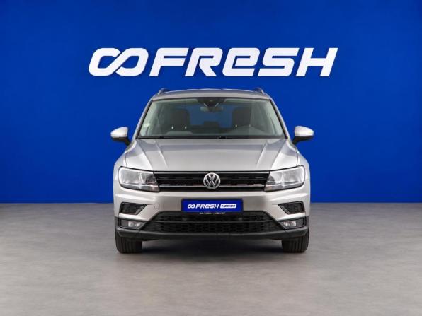 Volkswagen Tiguan II с пробегом 2018 года, цена 2 149 046 рублей, 207992 км, внедорожник, Автокод Объявления