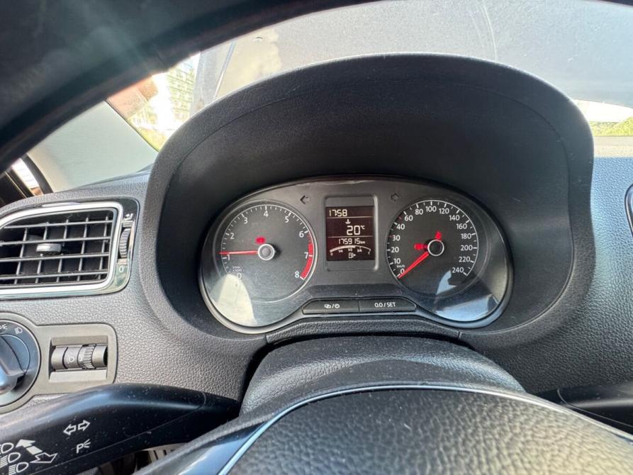 Volkswagen Polo V Рестайлинг Пермь  - изображение 9