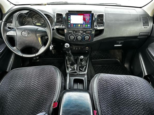 Toyota Hilux VII Рестайлинг с пробегом 2014 года, цена 1 830 000 рублей, 250000 км, offers.body_type.unknown, Автокод Объявления