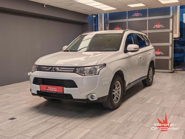 Mitsubishi Outlander III с пробегом 2014 года, цена 1 455 000 рублей, 150000 км, внедорожник, Автокод Объявления