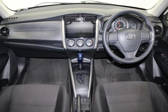 Toyota Corolla XI (E160 E170 E180) Рестайлинг 1 с пробегом 2016 года, цена 1 149 000 рублей, 106000 км, универсал, Автокод Объявления
