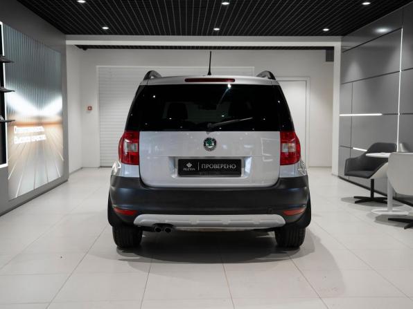 Skoda Yeti I с пробегом 2013 года, цена 795 000 рублей, 314617 км, внедорожник, Автокод Объявления