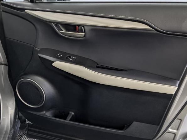 Lexus NX I Рестайлинг с пробегом 2021 года, цена 4 100 000 рублей, 44045 км, внедорожник, Автокод Объявления