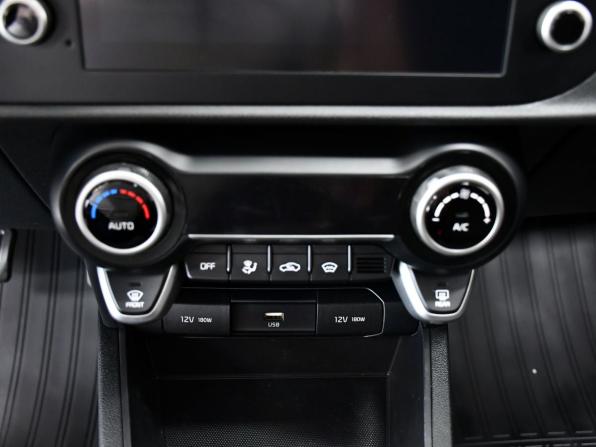 Kia Rio IV Рестайлинг с пробегом 2021 года, цена 1 747 000 рублей, 76302 км, хэтчбек, Автокод Объявления