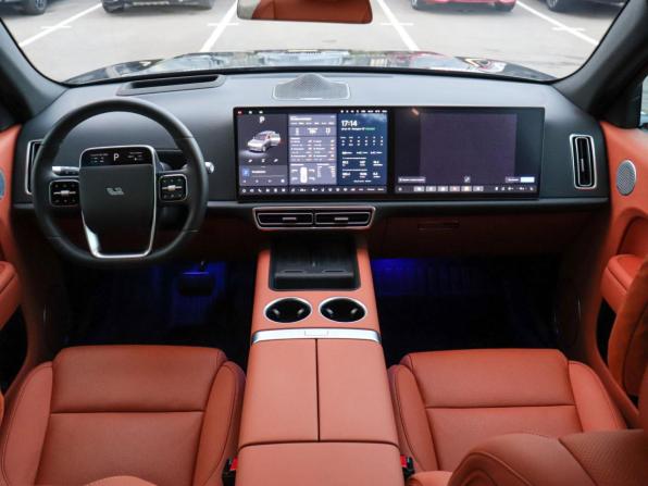 Li Auto (Lixiang) L7 I Рестайлинг с пробегом 2024 года, цена 7 350 000 рублей, 15400 км, внедорожник, Автокод Объявления