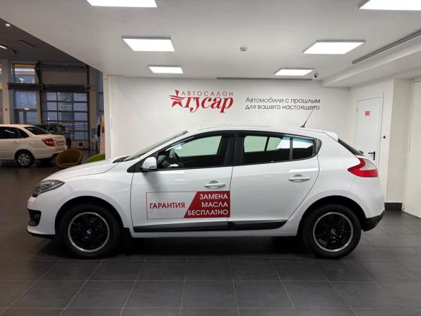 Renault Megane III Рестайлинг 2 с пробегом 2014 года, цена 848 000 рублей, 134753 км, хэтчбек, Автокод Объявления
